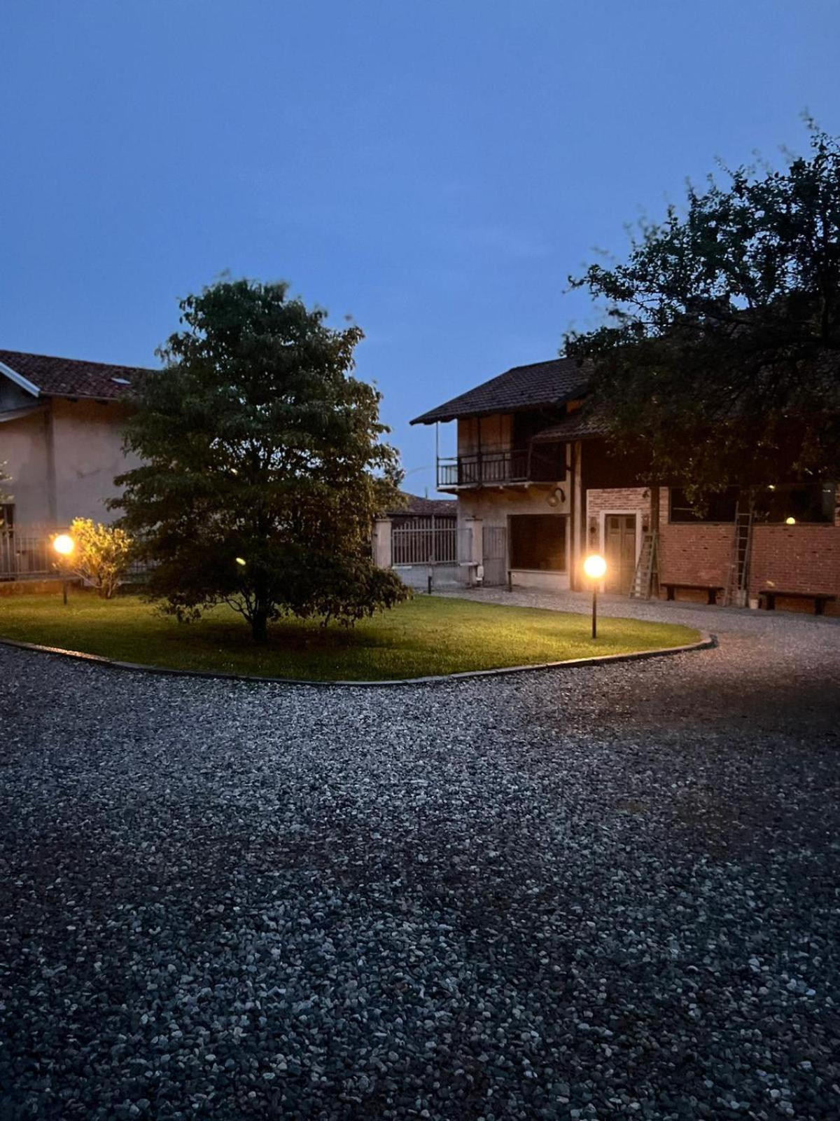 Appartamento Casa Levis Biella Esterno foto